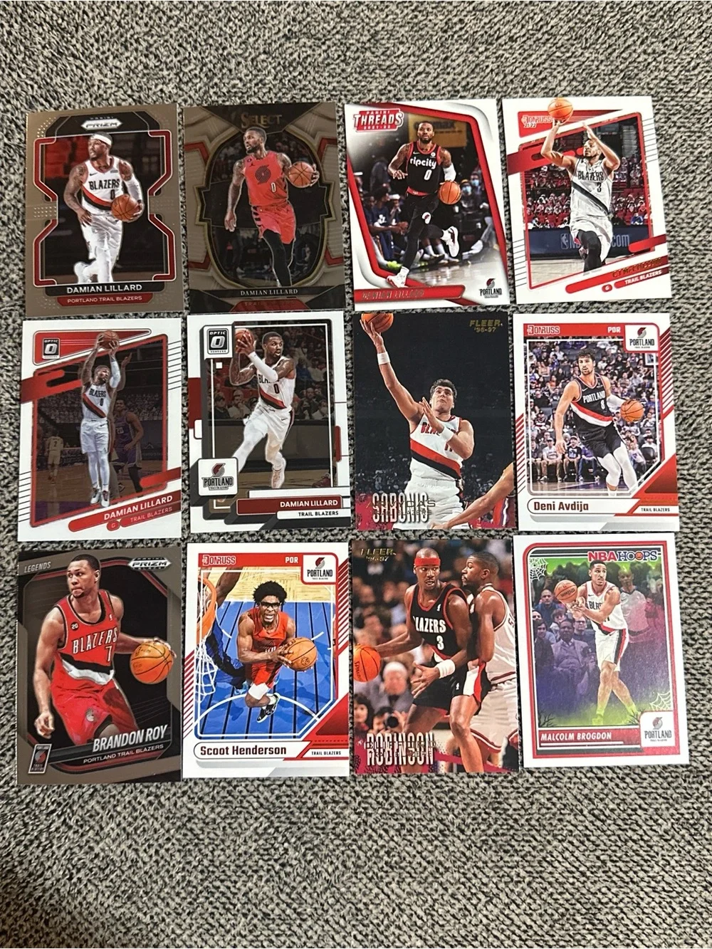 Portland Trail Blazers Lot (39) - Picture 2 of 4